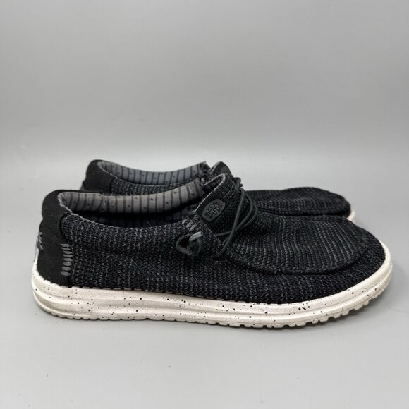 Hey Dude Wally Sox Men\'s Size 9 Black & White Ultralight Style Slip-On Shoes